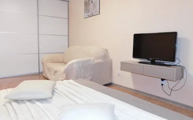 Квартира Up Apart на Улице 9 Января 68 к3