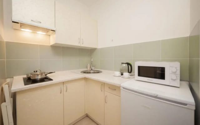 Квартира Студия на Б Татарской-3