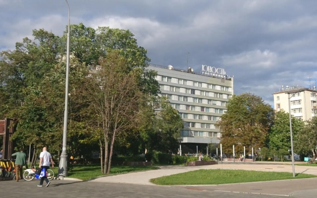 Отель Юность
