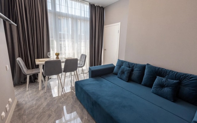 Апартаменты Red Apartments Арт Лайт Сити Грант