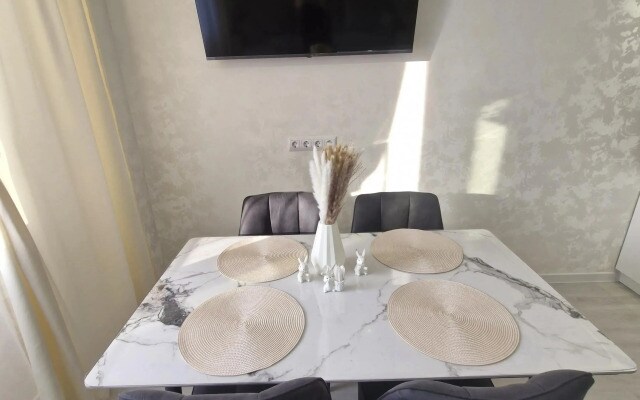 Квартира с видом на Амурский залив