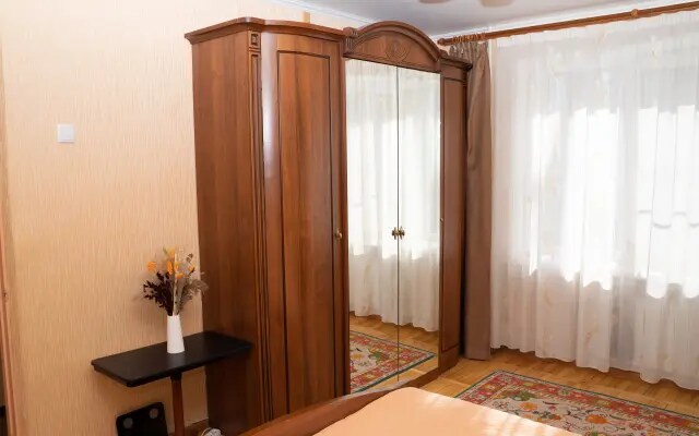 Квартира Трехкомнатные на Водах