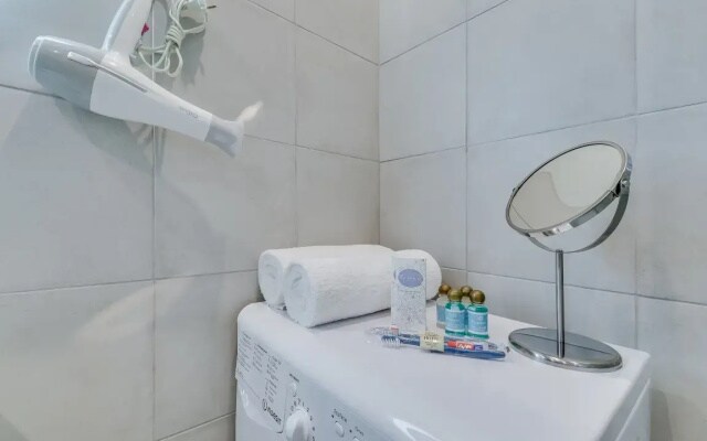 Апартаменты Премиум с Балконом и Видом на Город Business Apartments