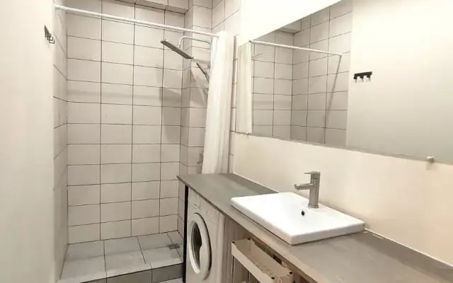 Студия в Петергофе у Залива