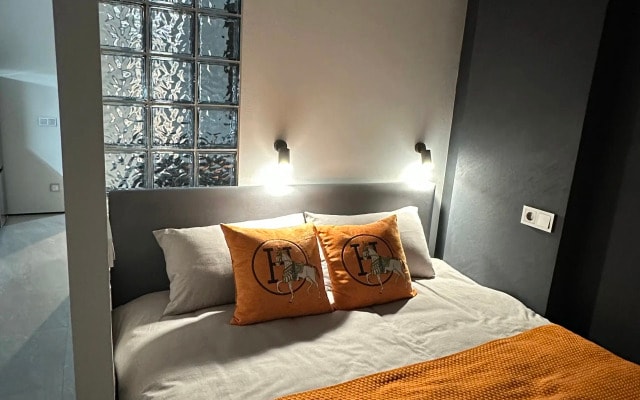 Апартаменты Table bed love apart