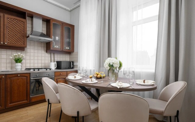 Квартира GM Apartments в Двух Шагах от Кремля с Видом на Тверскую
