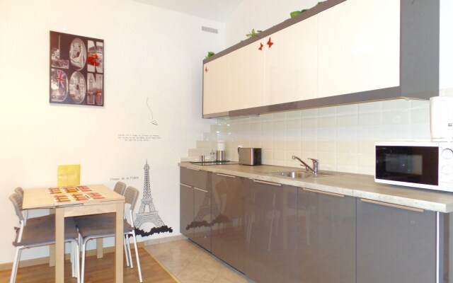 Апартаменты Lower Ground Floor Prague