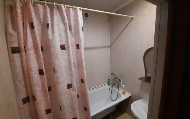 Квартира в Микрорайоне В-1 20