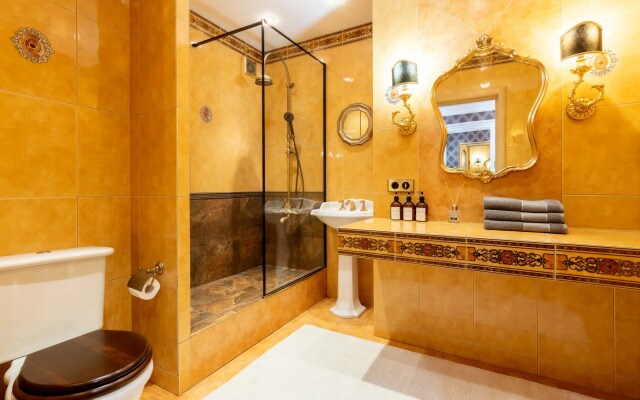 Апартаменты Favorite apartment Мельникайте 5
