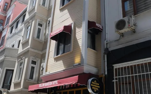 Отель Yellow Mansion