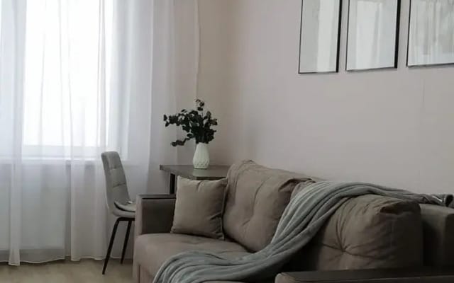 Квартира Уютная трешка студия с новым ремонтом