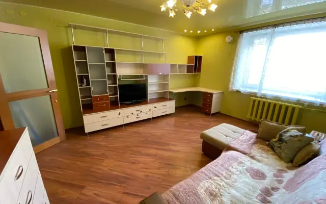 Квартира на Перевалке