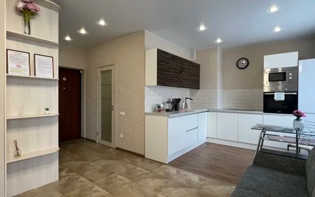 Квартира студии Be Home на Строительном