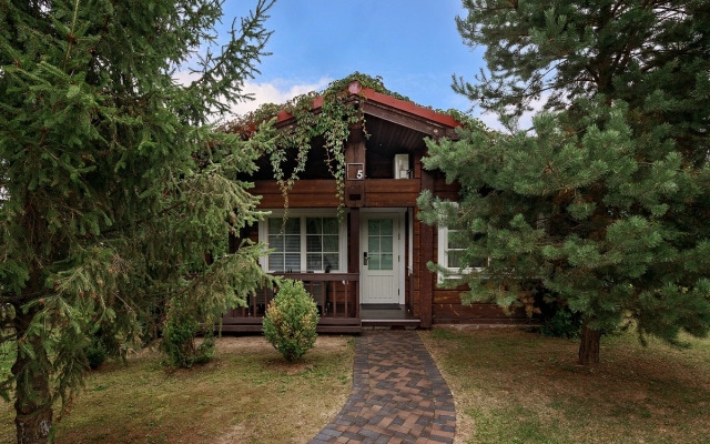 Отель Fish Point Family Resort (Золотой сазан)