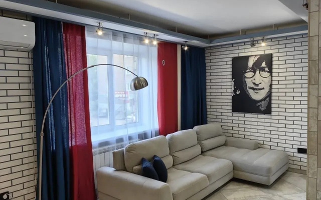 Квартира HOME на проспекте имени Газеты Красноярский Рабочий 83