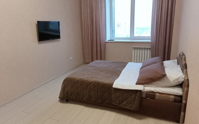 Квартира Кирова 120А оранжевая квартира
