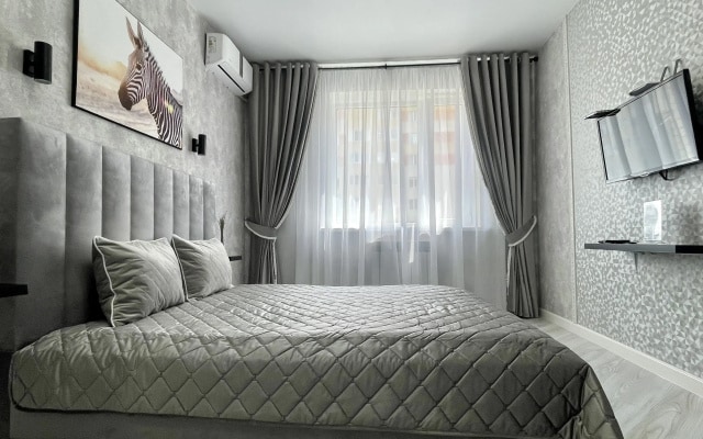 Квартира На Рогожникова 3 (HouseVip26)