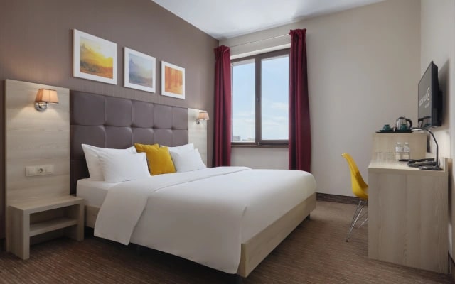 Отель Golden Tulip Krasnodar