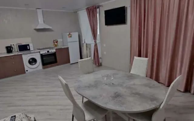 Квартира на Блинова 52Б