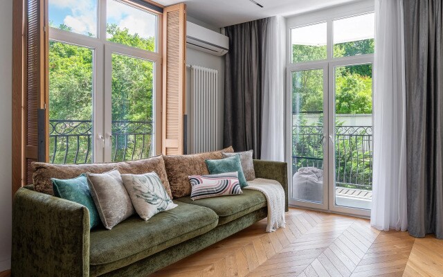 Апартаменты Red Apartments Меркато