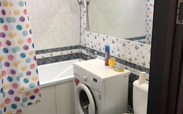 Квартира в Жк Белые Росы
