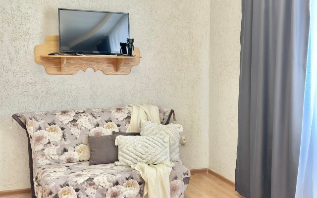Квартира ArtHouse Dombay 7