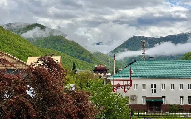 Квартира с видом на горы Через дopoгу от Kaзино МАКрент