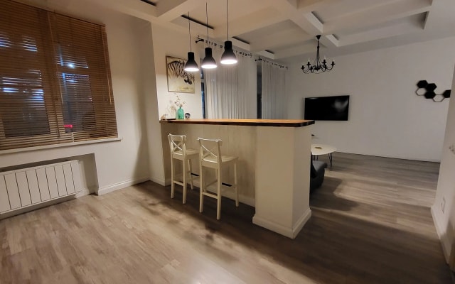 Апартаменты Bright Apartment