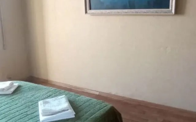Квартира на Октябрьской революции