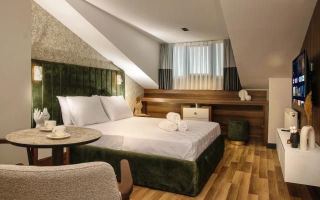 Отель la mia suites