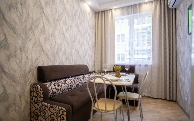 Апартаменты Red Apartments Арт Лайт Сити Мариас