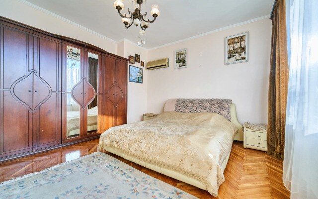 Частный Дом 320 м²  в Самом Центре Сочи
