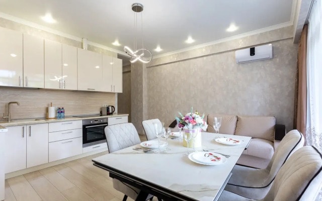 Апартаменты Red Apartments Светлана Парк Аманда