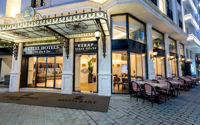 Zalel Hotels Old City