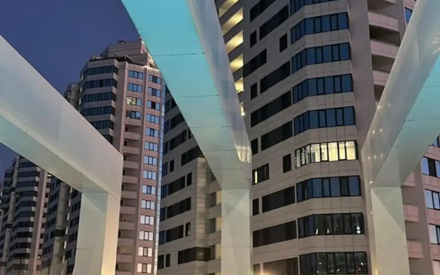 Апартаменты Morskaya Simfonya-2 евро трехкомнатные с балконом бассейном на территории