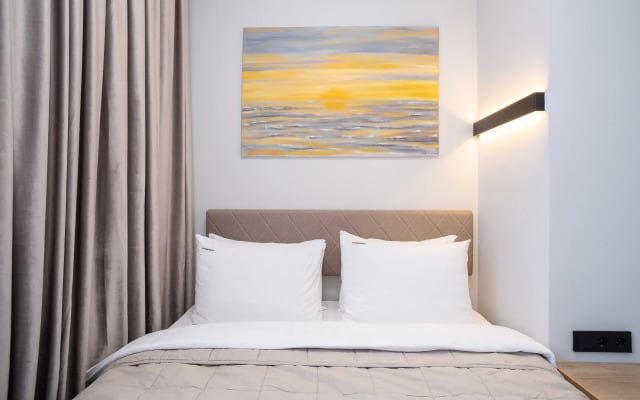 Апартаменты Red Apartments Арт Лайт Малевич