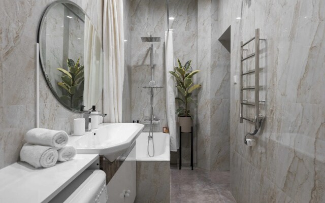 Квартира GM Apartments у Патриарших Прудов с Тремя Спальнями