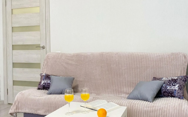 Квартира Konstantinov Apartments на Кошурникова