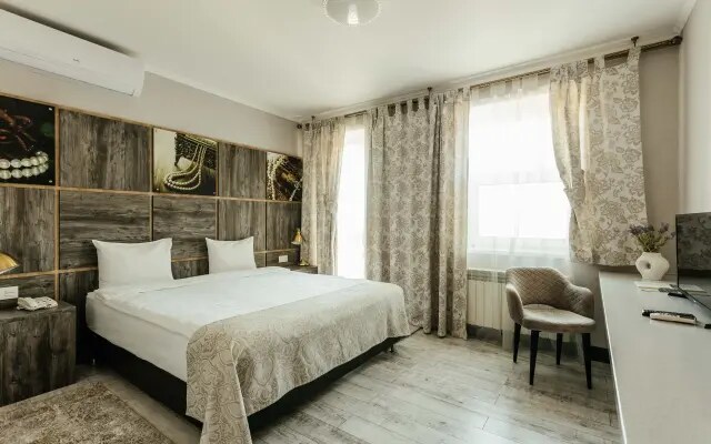 Отель Customs House Hotel & SPA