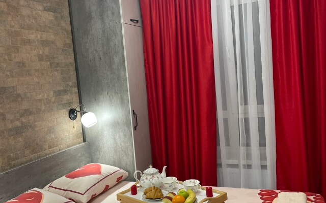 Квартира Romantic House Red