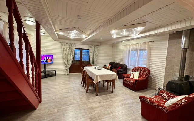 Частный Дом Polar Inn House
