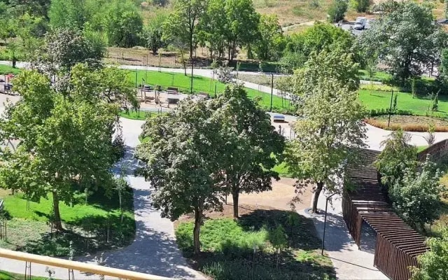 Квартира на Артезианская 2