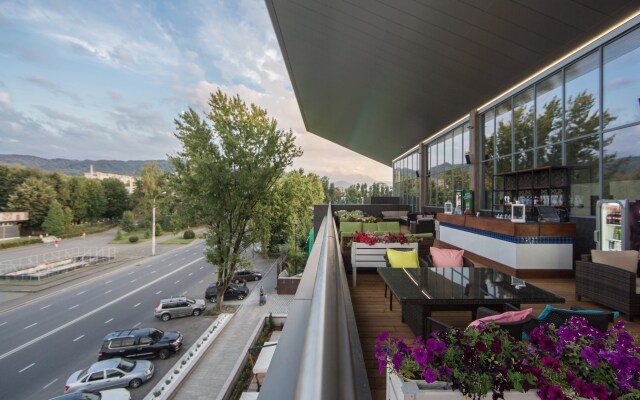 Отель Olimp Plaza