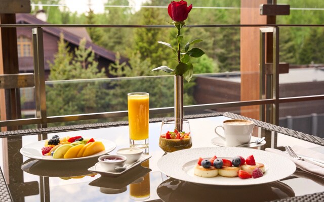 Отель Barvikha Hotel&SPA