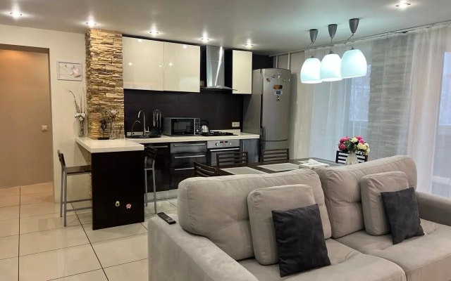 Квартира Izh Apartments с Панорамной Лоджией