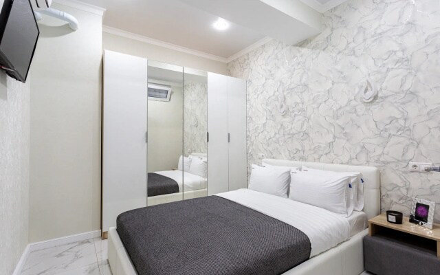 Апартаменты Red Apartments Светлана Парк Мадлен