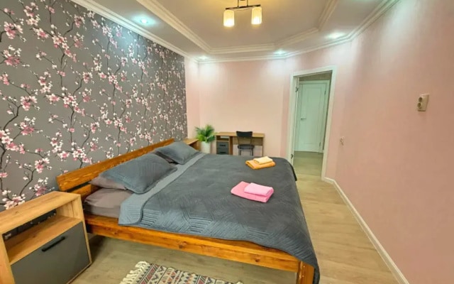 Квартира Огромная 100м² для семьи или компании