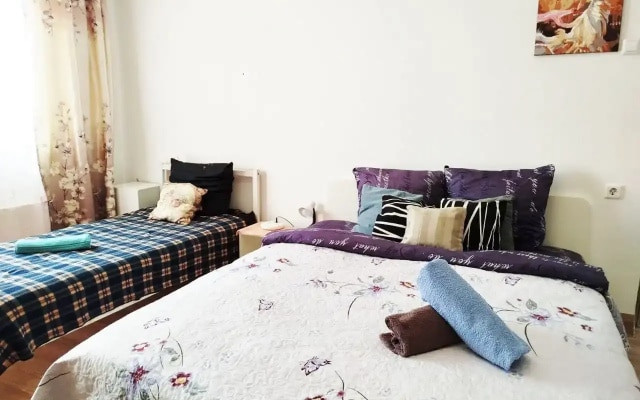 Квартира live in comfort на б-ре Строителей 3