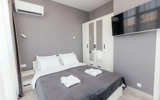 Апартаменты Red Apartments Арт Лайт Сити Грант