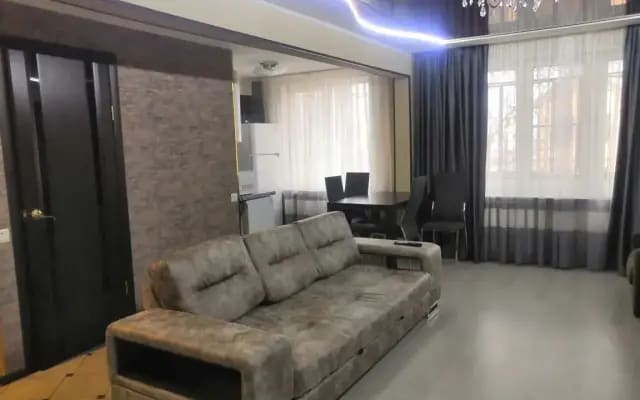 Квартира на Улице Ботвина 8